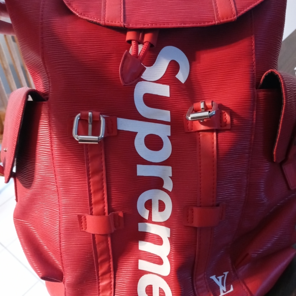 Red backpack - no brand
